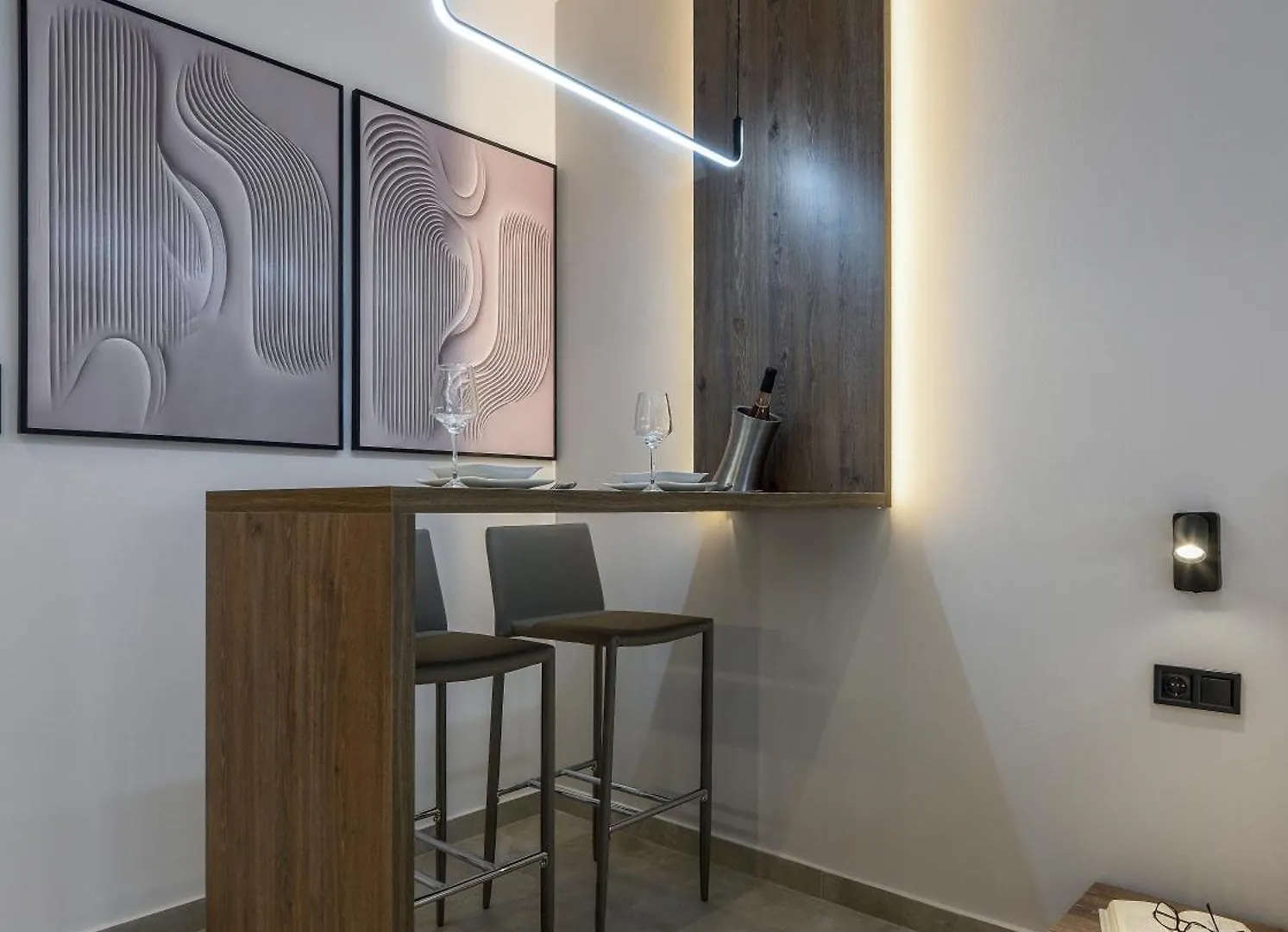 Loena Luxury Suites سالونيك شقة